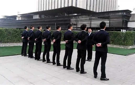 仪征揭秘：如何选择靠谱的收债公司？老司机给你支招